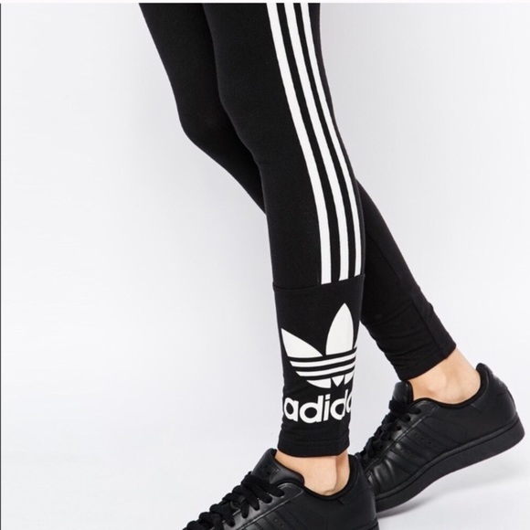 🚨NWT🚨 ADIDAS TREFOIL 3STRIPES LEGGINGS - Picture 2 of 7